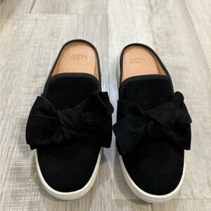 UGG Women’s Luci Bow Mules